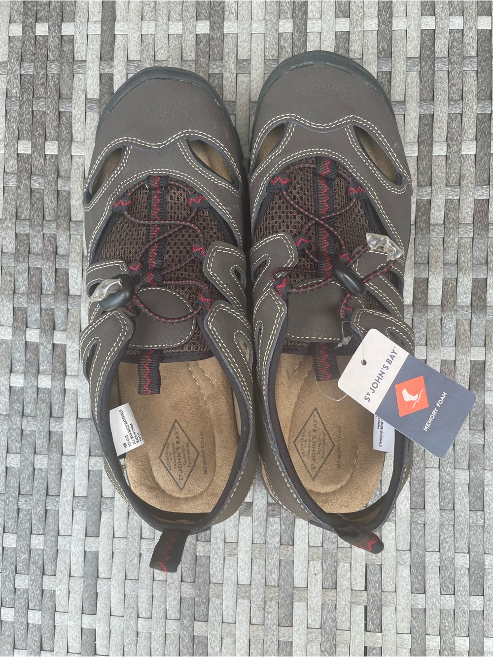 ST. JOHN'S BAY Mens Gray Outdoor Water Shoes